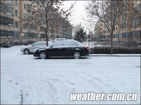 北京延庆等地再裹银装 全市下午起大风降温