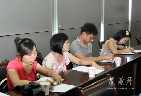 文成县禁毒委组团赴龙港开展禁毒工作交流会