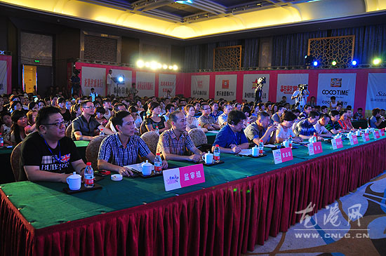 22名选手参加第三届电视歌手大奖赛成年组决赛