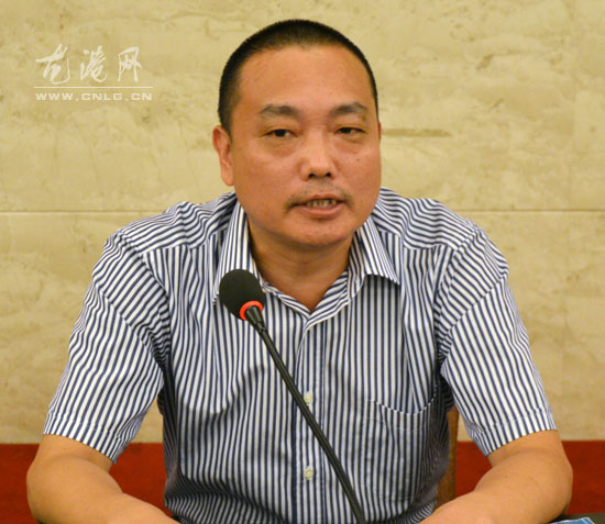我镇地税分局召开税企座谈会