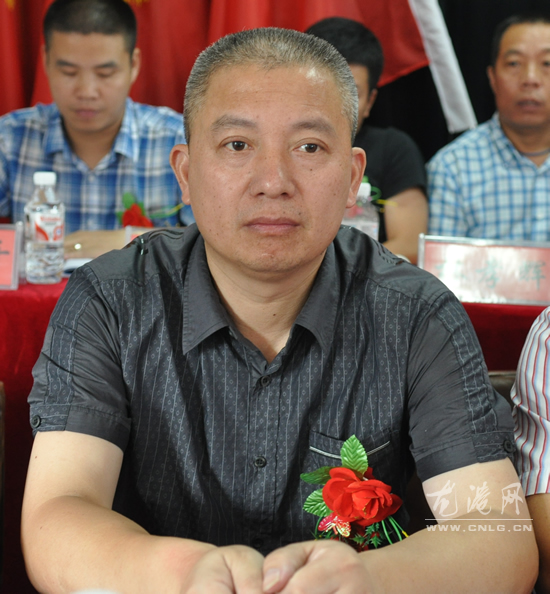 龙港工商联云岩商会召开成立大会