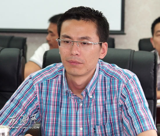 龙港镇人大视察我镇项目建设情况