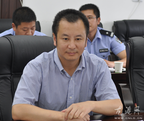 龙港镇召开县治安乱点热点工作推进会