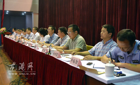 龙港拆违绿化双管齐下 强推现代化城市建设