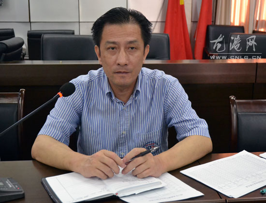 龙港镇召开计生例会