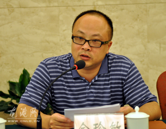 龙港镇召开“两新”组织党组织换届工作动员会