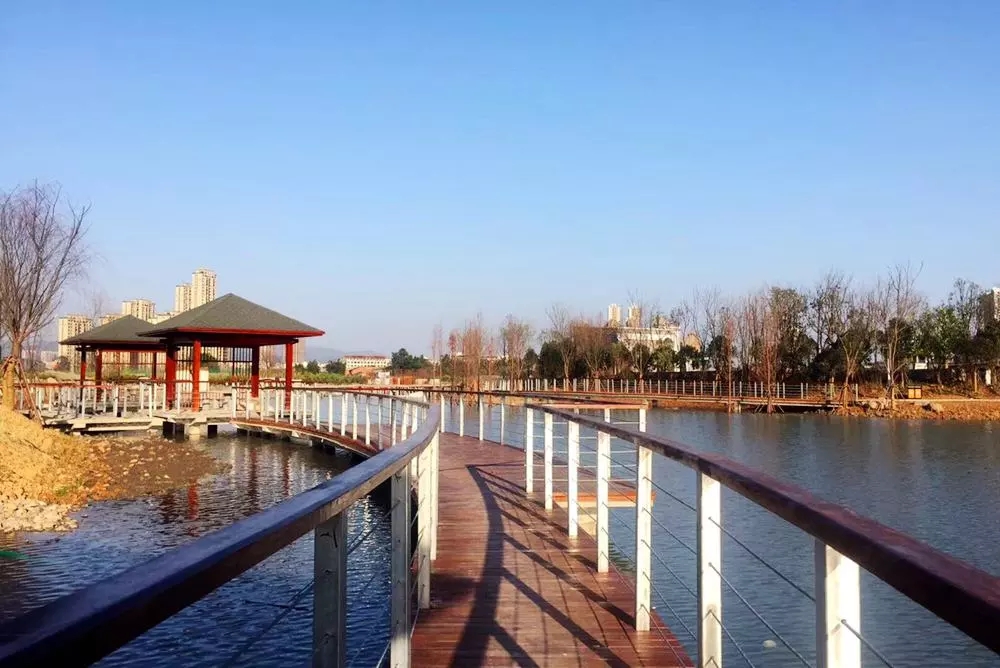 640.webp (27).jpg 640.webp (27).jpg