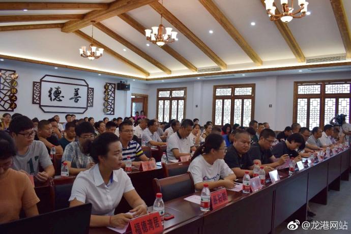 9821ae92ly1fvhic5vxe4j20zk0npn51 (1).jpg