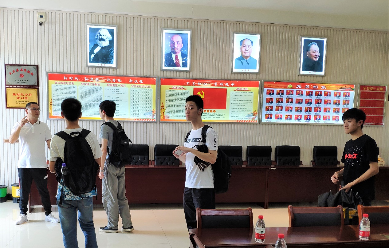 下载 (1).jpg