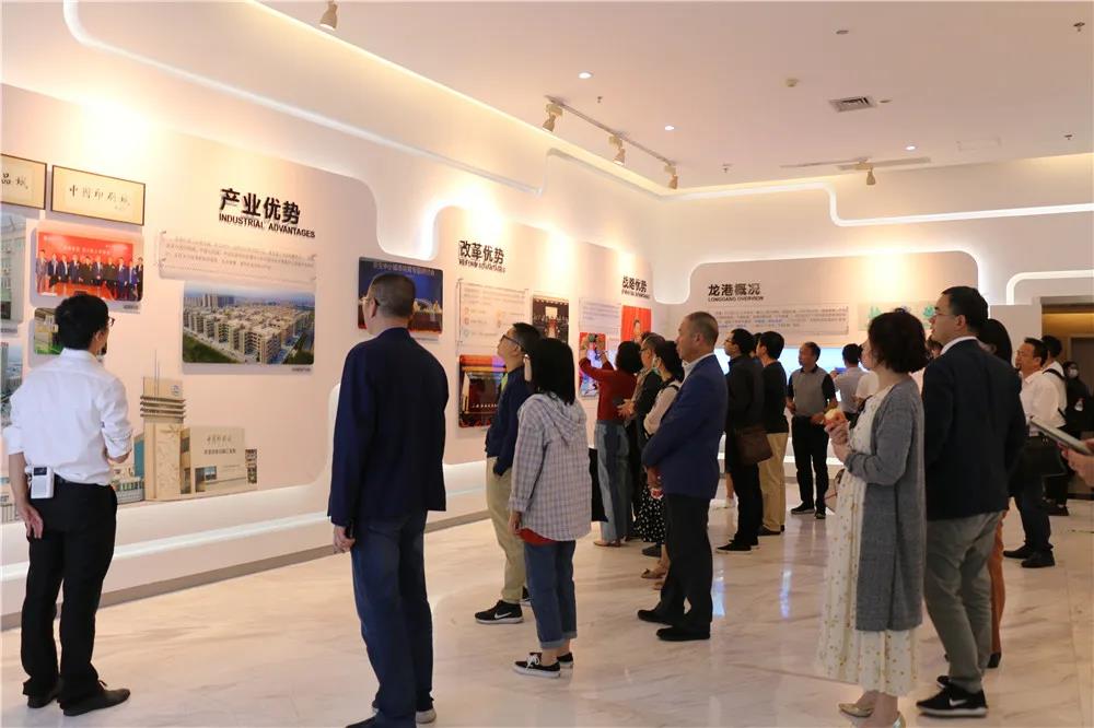 2020年全省网络名博温州行活动走进龙港新城