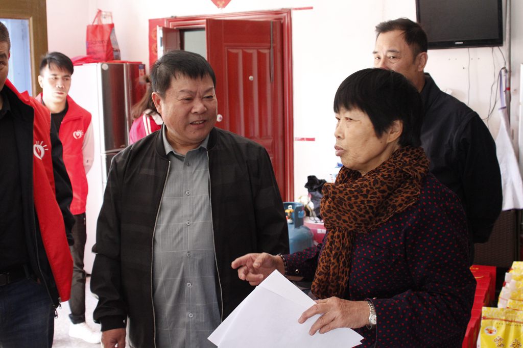 庆重阳送温暖 龙港市慈善总会深入片区敬老院开展慰问活动