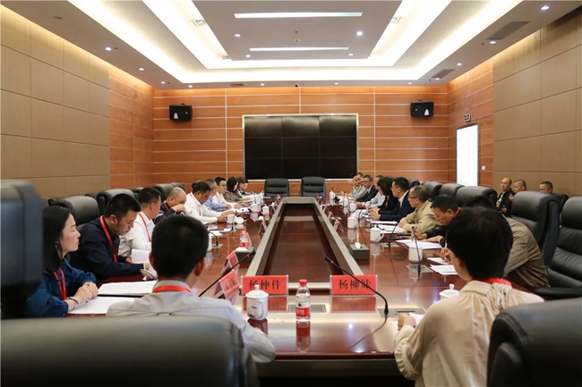 龙港市政协来龙港新城开展市重点工业、招商引资项目视察活动