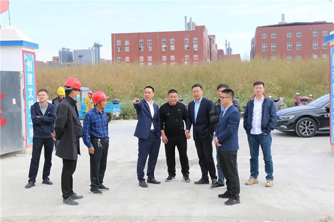 副市长黄振国来龙港新城督查在建工业项目进展情况
