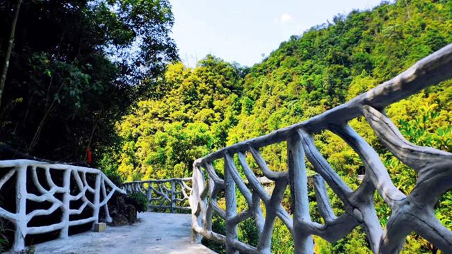 莒溪大峡谷观光栈道