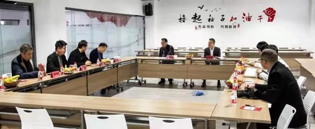 方文彬到龙港市电子商务行业协会及会员企业调研