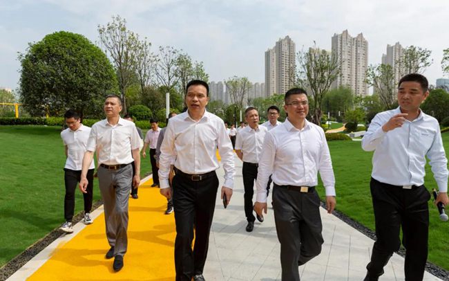 龙港党政代表团赴平阳考察：在良性竞争中携手推进鳌江两岸高质量发展