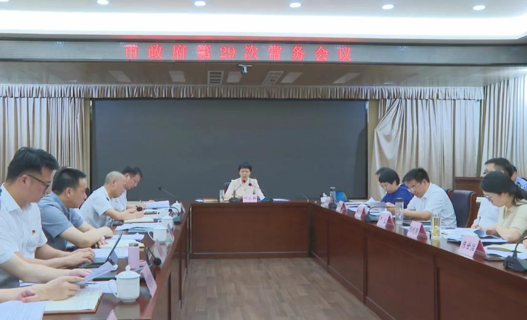 何宗静：切实办好建议提案 不负代表委员和人民群众信任