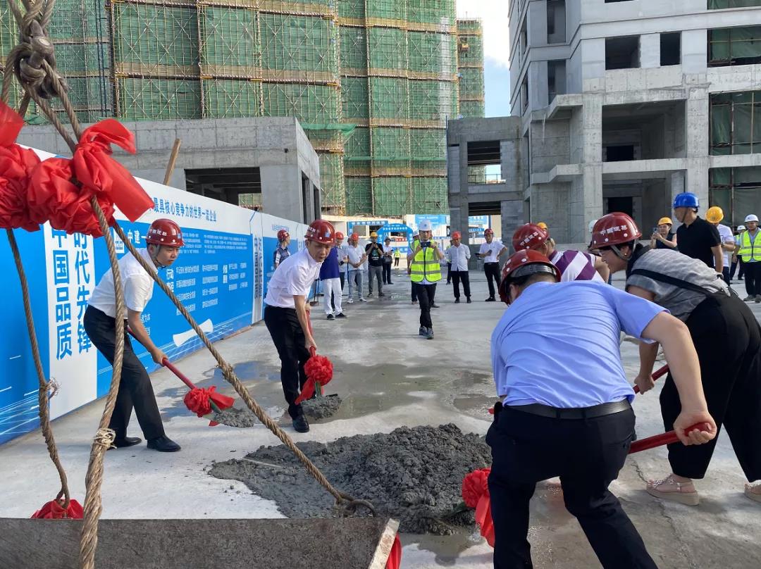 龙港市江口城中村改造A-01项目主体结构顺利封顶