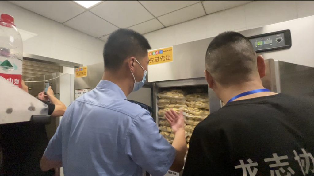 第三站来到华莱士西城路店