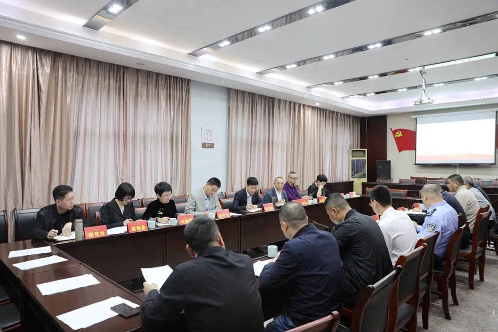 龙港市政协 “民生议事堂”走进湖前 为基础设施和人居环境补短板积极献言