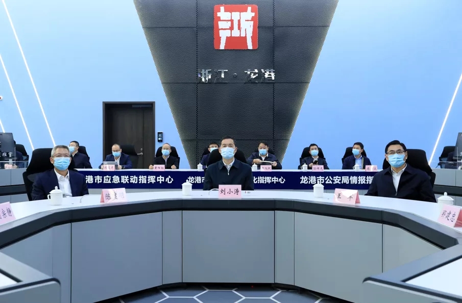 刘小涛在龙港市调研时强调：高举改革大旗 勇担探路使命