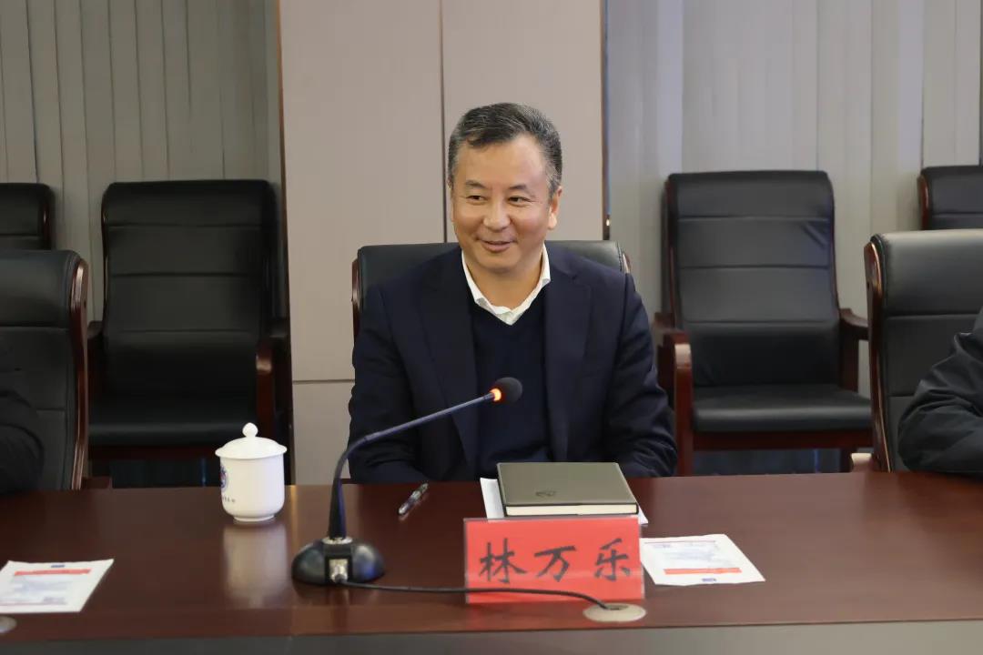 林万乐来龙调研执法改革工作 林万乐来龙调研执法改革工作