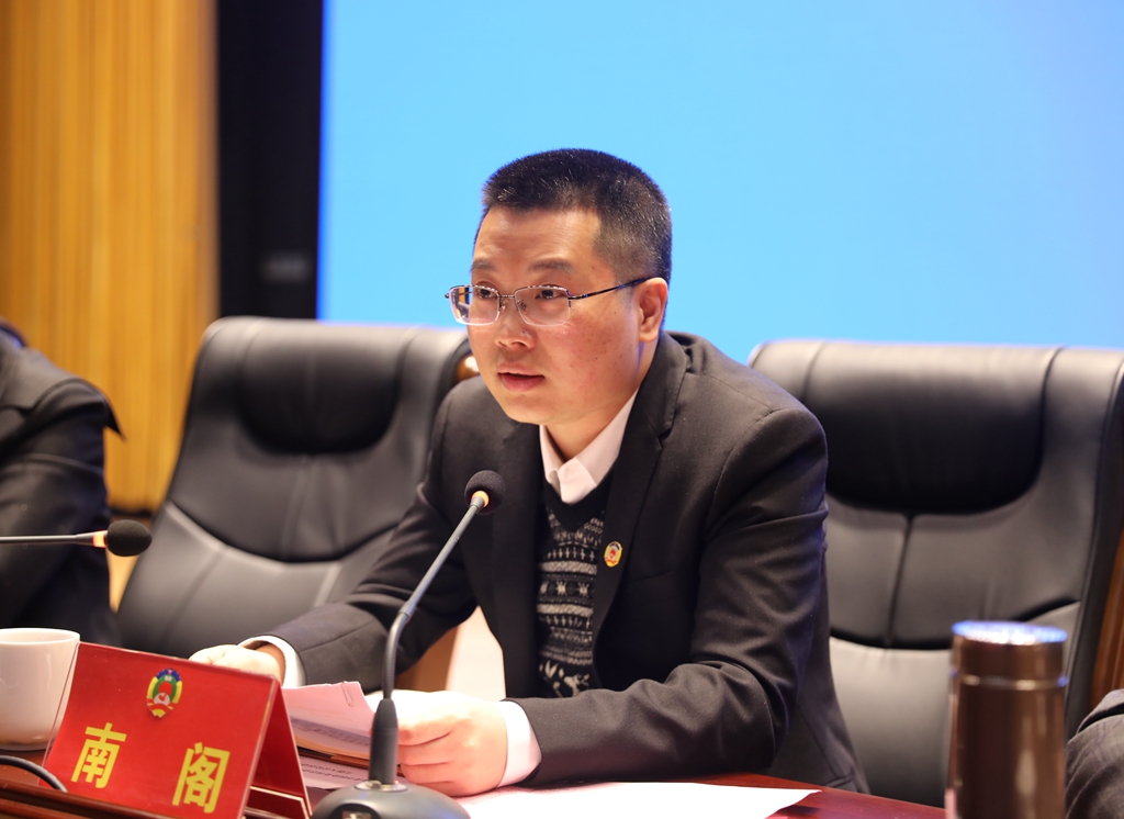 龙港市委常委、宣传统战部长南阁