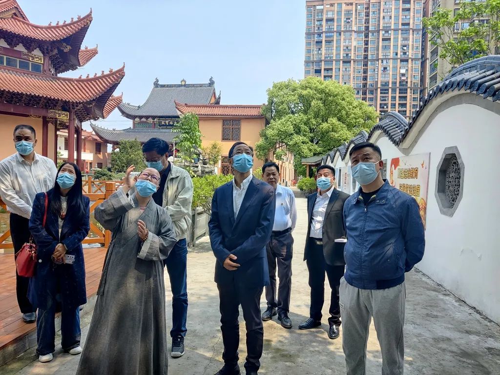 陈胜峰来龙港走访温州市政协委员