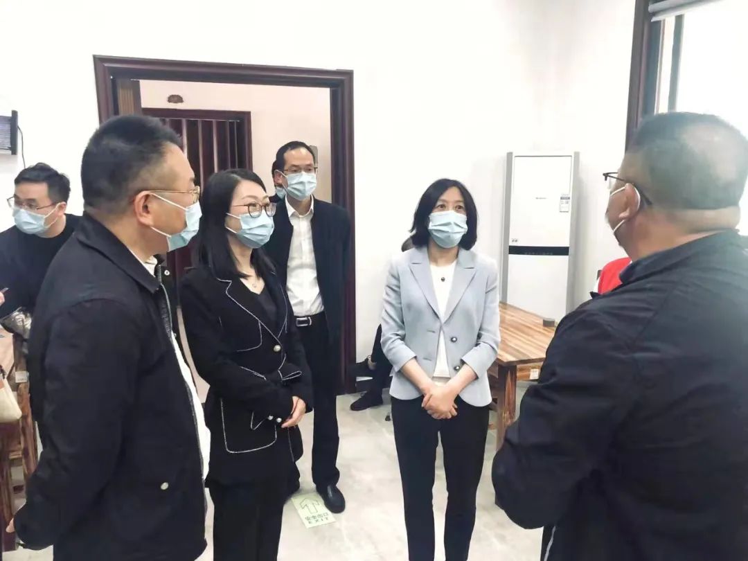 章月影来龙港调研民政工作 开展助残日慰问活动