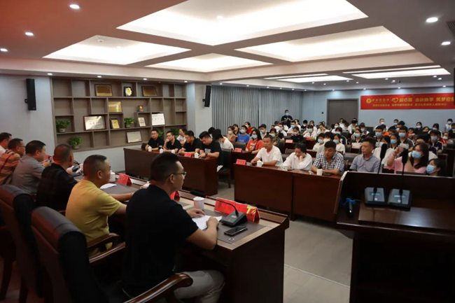 龙港市建筑业协会共计捐出19.4万元爱心善款