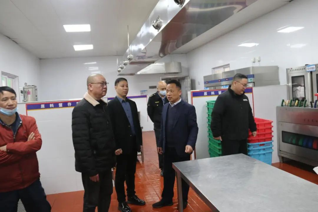 龙港市开展校园食品安全联合督查行动