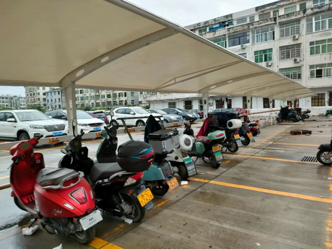 网友反映：龙港多处电瓶车充电设施无法正常扫码充电