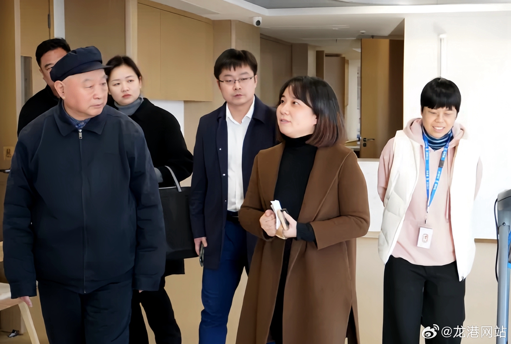 82岁镇委书记吴金印 来龙港调研参观康养产业