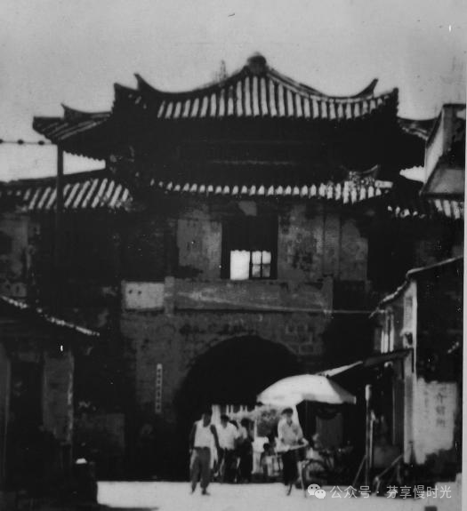 通福门（平阳城南）摄于平阳烈士纪念馆