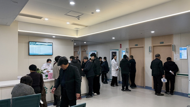 龙港中医院新院区周年庆 省级专家组团“送健康”