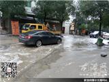 道路积水严重 居民怨声不断