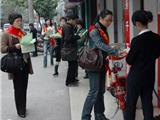 “清洁家园”，志愿者在行动