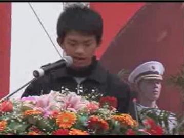 （下）“我送哥哥去当兵” 龙港隆重举行新兵欢送仪式