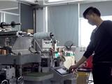 龙港一企业放弃休假，加班赶制防疫用品包装