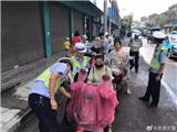 高温天 龙港严查电动车交通违法行为不“降温”