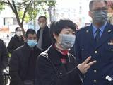 何宗静督查农贸市场和集中医学观察点