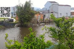    上卢处河，山前段，卢处段河面保洁做不到位，还有河边陈年垃圾，请云岩，江山社区做好保洁和环境整治工作。