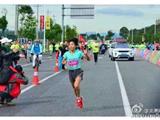 龙港姑娘陈林明获得首届温州马拉松女子组全马冠军