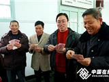 民工寒冬感受温暖