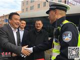 县领导来龙港开展新春慰问 走访一线干部职工