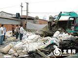 我镇开展废塑料洗涤加工点拆除大行动