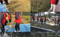 龙港新城开展公园清扫行动 助力文明城市创建