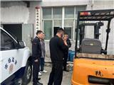 龙港一叉车被查封