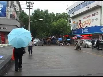 山西寻子车来到龙港寻找失踪的孩子