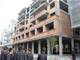 龙港镇集中拆除加盖违章建筑